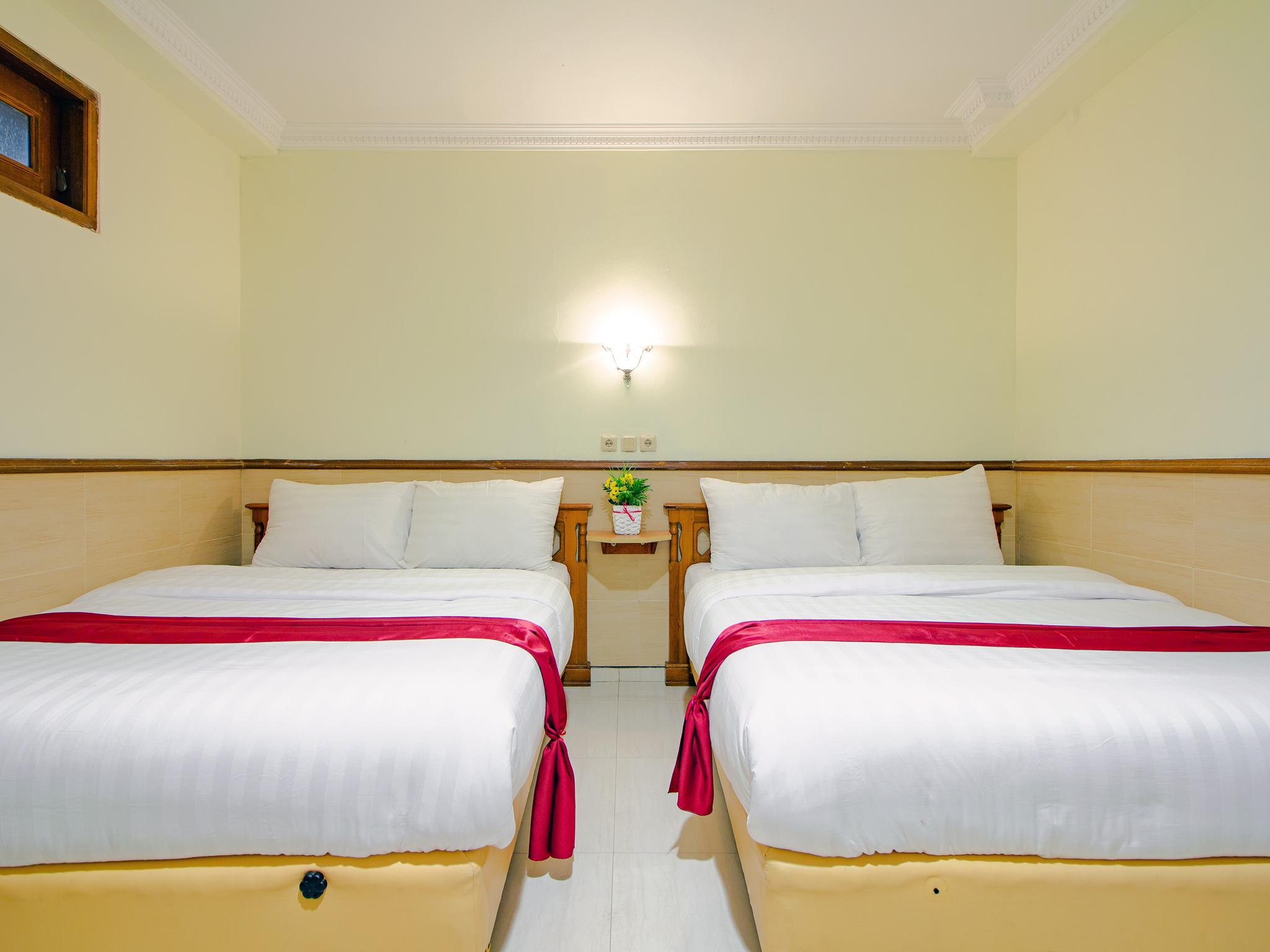 Oyo 1683 Hotel Musafira Syariah Yogyakarta Exterior foto