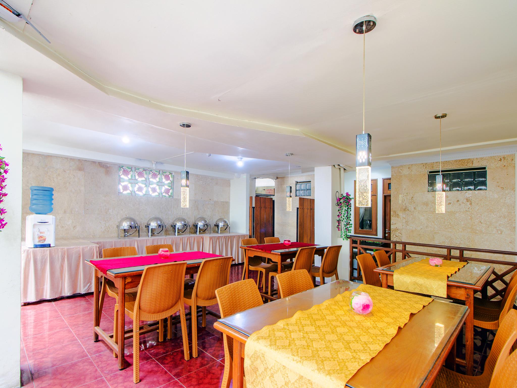 Oyo 1683 Hotel Musafira Syariah Yogyakarta Exterior foto